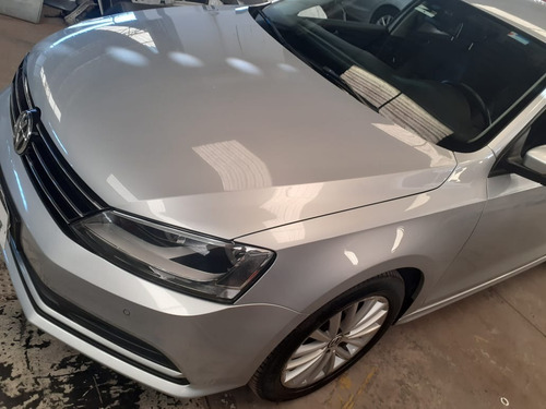Imagem 1 de 12 de Vw Jetta 2.0 Comfortline 2016