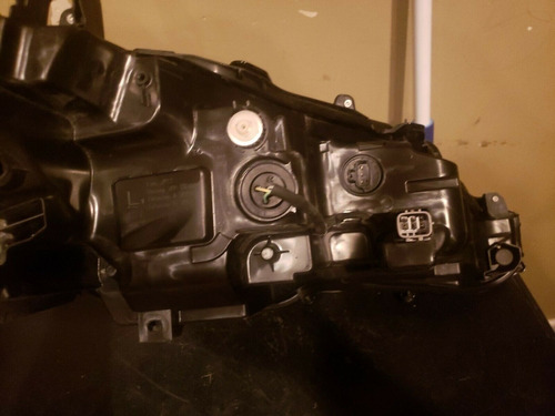 Faro Toyota Camry 2018 2019 A 15 Dias C/u Pequeños Detalles (Usado)