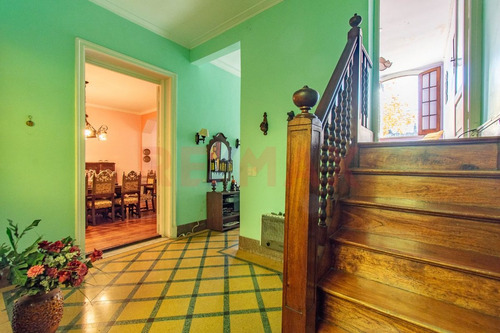 Venta Casa 4 Amb Boedo Cochera, Quincho Y Patio
