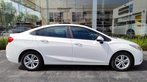 Imagen 6 de 13 de Chevrolet Cruze 2017 1.4 Ls At