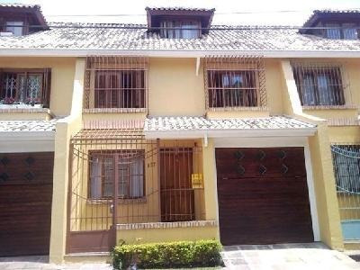 Casa Em Tristeza Com 3 Dormitórios - Mi6500
