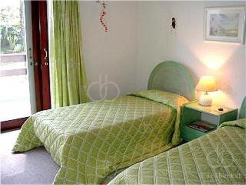 Imagen 11 de 21 de Punta Del Este, En Mansa Con Piscina Climatizada, 4 Dormitorios. - Ref: 41320