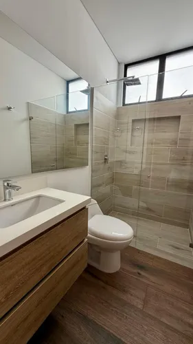 Apartamento En Venta En Loma Del Escobero. Cod V12705