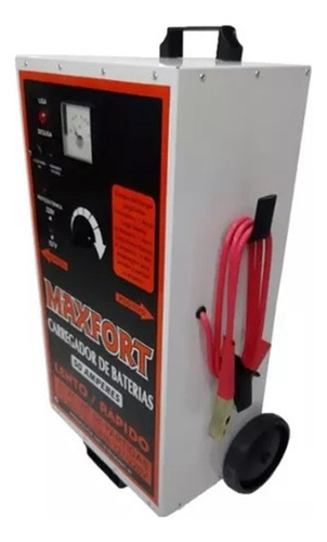 Carregador De Bateria 50a 110/220v Com Auxiliar De Partidas