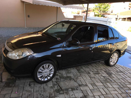 Renault Symbol 2013 1.6 16v Privilège Hi-flex 4p