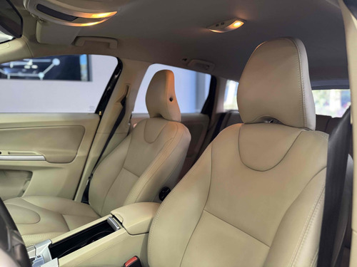 Volvo XC60 3.0 T6 TOP AWD TURBO GASOLINA 4P AUTOMÁTICO