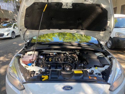 Ford Focus III 2.0 Se Plus At6
