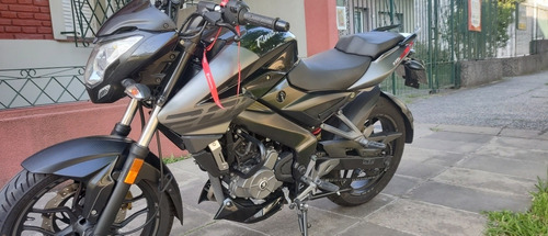 Imagen 2 de 7 de Bajaj Rouser Ns 200 Impecable