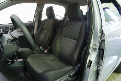 Imagem 14 de 15 de Toyota Etios 1.5 X Sedan 16v Flex 4p Automático