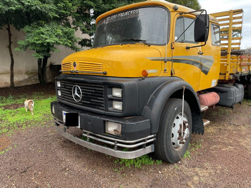 Mercedes Benz 1519 Cabine Estendida