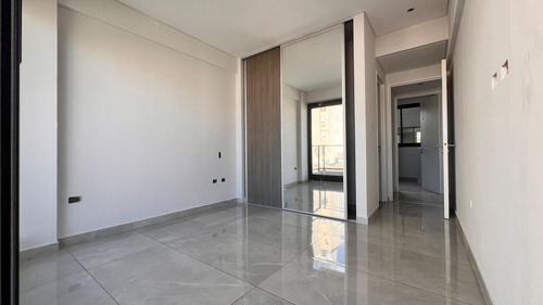Departamento En Venta, 3 Ambientes En Flores