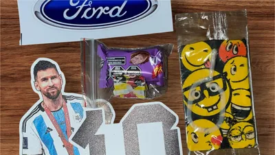 Stickers y Golosinas