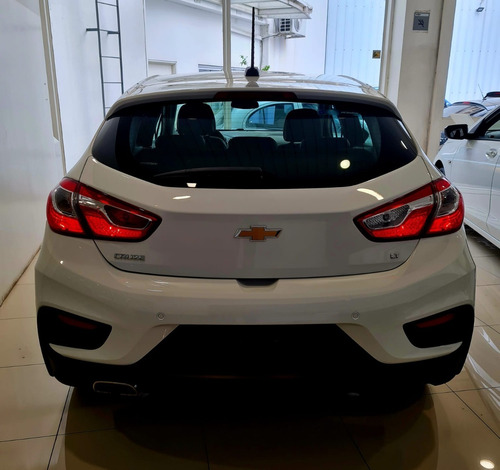 Imagen 4 de 19 de Nuevo Chevrolet Cruze 5 Lt 2023 Automatico 0km Manual Gall1