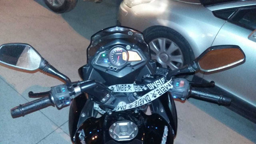 Imagen 7 de 14 de Bajaj Rouser As 200