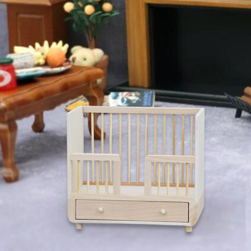1:12 Dollouse Baby Bed Ced