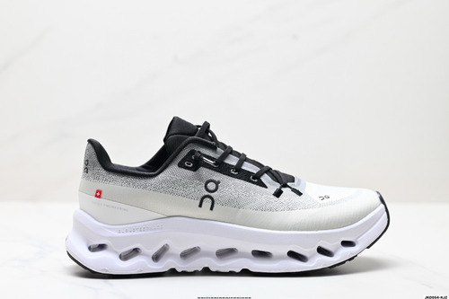 On Running Cloudtilt Zapatillas Blancas Y Negras