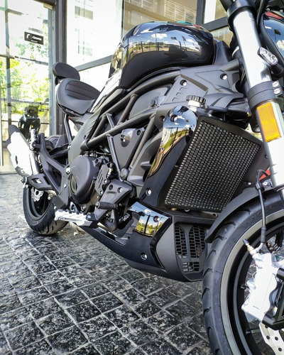 Benelli 502 C - Negro - Benelli Store Pilar.