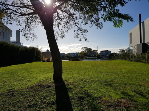 Imagen 2 de 3 de Terreno Lote En Venta Ubicado En Los Lagos, Nordelta, G.b.a. Zona Norte