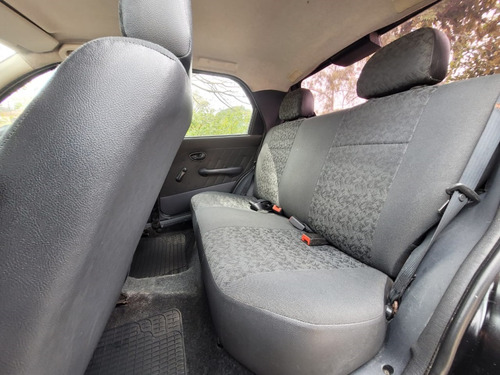 Fiat Palio 1.0 MPI FIRE CELEBRATION 8V FLEX 4P MANUAL