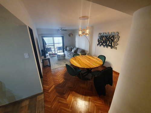 3 Dormi 2 Baños Av. Pellegrini 1200