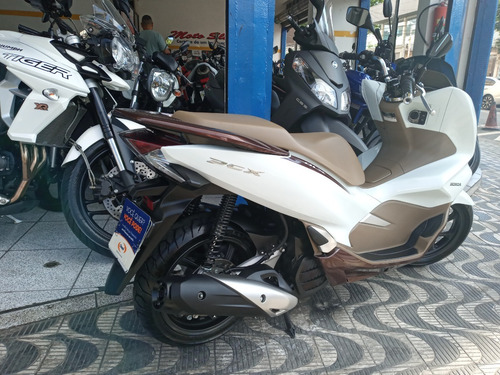 Imagem 5 de 6 de Honda Pcx 150 Dlx 2020 Moto Slink