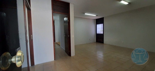Imagem 7 de 15 de Ponto Comercial No Tirol - L-11594