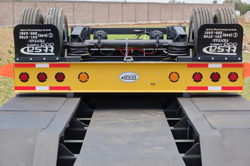 Imagen 14 de 14 de Lowboy Cama Baja 80 Toneladas Desmontable Jeep Dolly