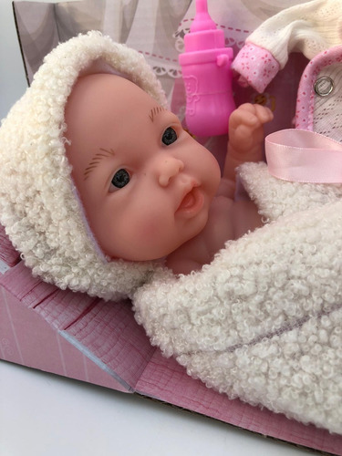 Bebe Reborn Recien Nacido Con Accesorios En El Baño 25 Cm.