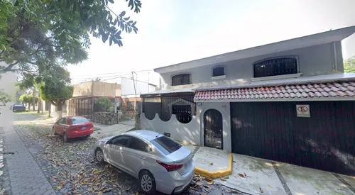 Casa De Remate - Calz. De Los Cipréses 20, Granja, Zapopan, Jalisco