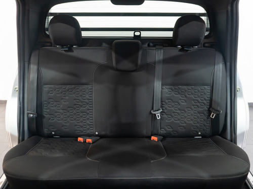 Renault Duster Oroch 2.0 Outsider Plus