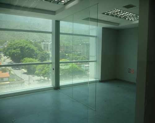 Imagen 5 de 14 de Alquiler Local Comercial En La Urbina