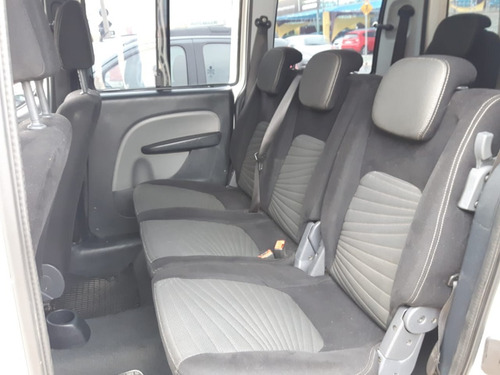 Doblo Essence 1.8 Flex 7l
