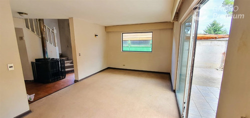 Amplia Casa Vendo En Lomas De Mirasur, 4d, 3b, 2e. Temuco