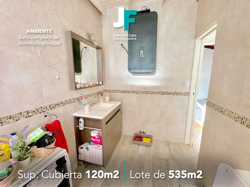 Casa En Venta En Merlo De 2 Dormitorios