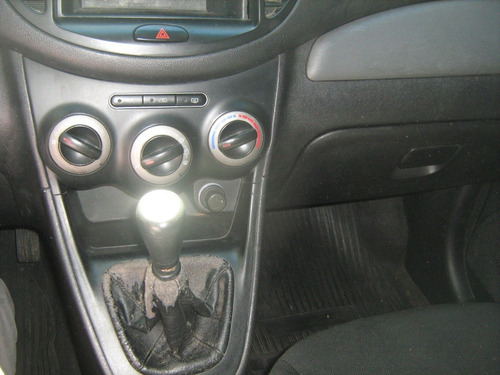 Hyundai I 10 1.1 Gls Full C/aire