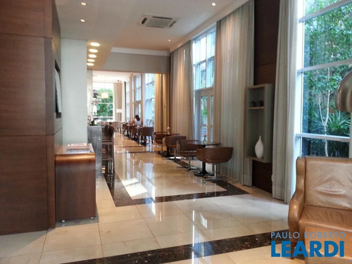 Imagem 3 de 9 de Flat - Vila Olímpia - Sp - 13079