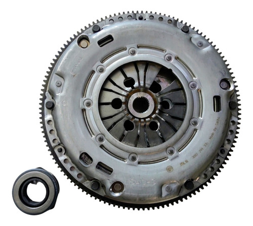 Kit De Clutch Con Volante Vw Jetta A4 Clasico Gli 1.8t 2001