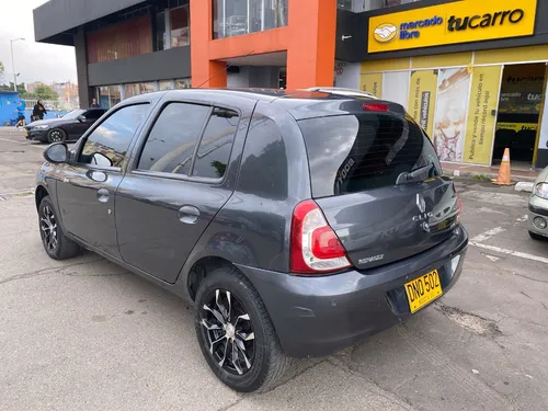 Renault CLIO STYLE 1.2 Night & Day