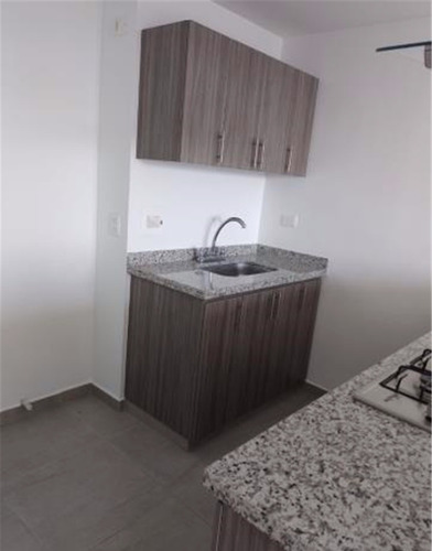 Imagen 9 de 12 de Venta Apartamento En San Lorenzo Reserva