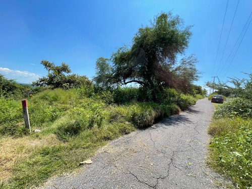 Terreno En Venta En Tequesquitengo A Pie De Carretera