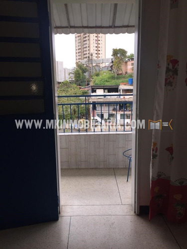 Imagen 16 de 29 de Mk Inmobiliaria Vende Espectacular Quinta En El Vigía, Calle Santa María, Los Teques / 04126968207