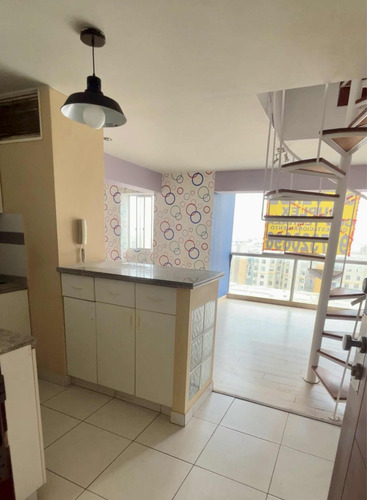Remato Duplex Con Terraza Vista Al Mar Y Cochera Sanmiguel.
