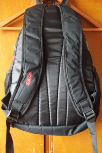 Mochila Reforzada Porta Skate Marca Kossok