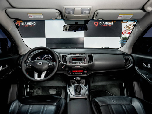 Imagem 8 de 15 de Kia Sportage 2.0 Ex 4x2 16v Gasolina 4p Automático