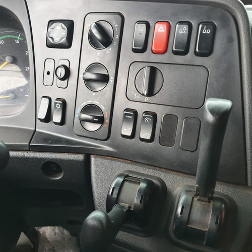 Mb Axor 2544 Cavalo Trucado 6x2 - 2015 Automático