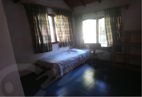 Imagen 26 de 30 de Venta.casa 4 Dormitorios + Casa 2 Dorm Barrio El Cazador