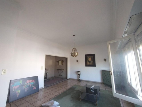 Imagen 5 de 19 de Casa En Los Hornos - Fin Comercial - Dacal Bienes Raices