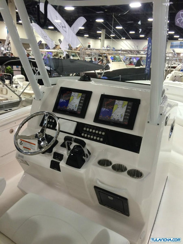 Imagen 7 de 7 de Lancha Edgewater Pesca Deportiva 32´ Nueva 2022