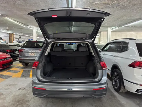Volkswagen Tiguan COMFORTLINE 1.4L TSI DSG 5 OCUP