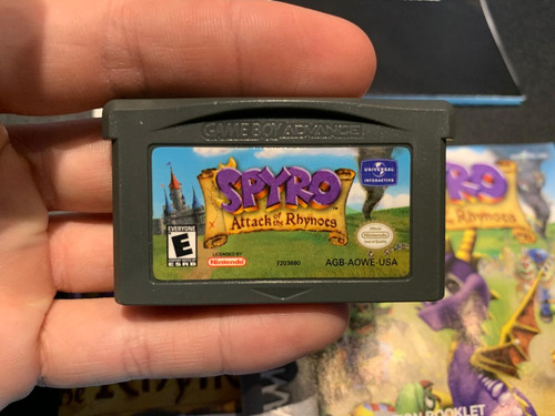 Spyro: Attack Of The Rhynocs Game Boy Advance (Usado)